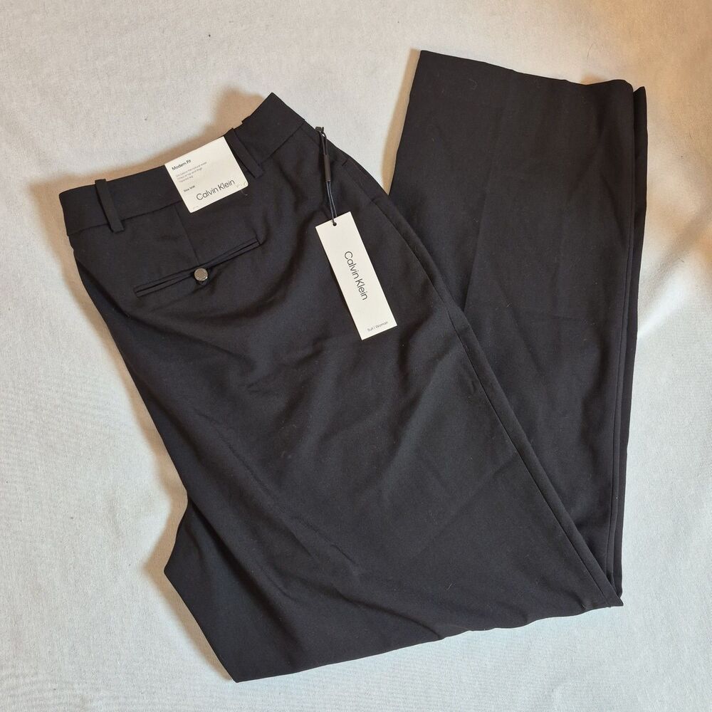 Calvin Klein Womens Modern Fit Dress Pants Size 16W Black Tapered Leg Suit Work